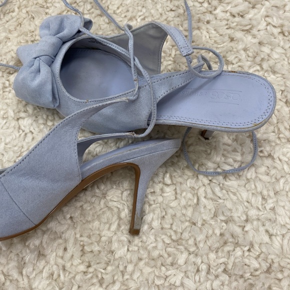 ASOS Gray Pointed-Toe Heels with Bow - Picture 2 of 3